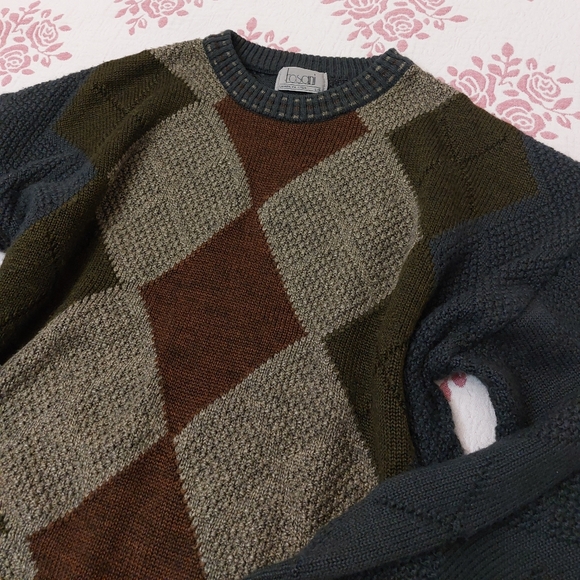 Tosani Argyle Sweater - Picture 2 of 4